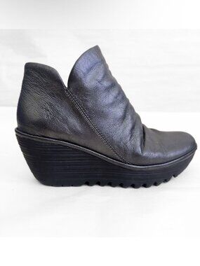Fly London Yip Mousse Leather Ankle Boots Women 7.5 Wedge Pewter Gray Slouchy